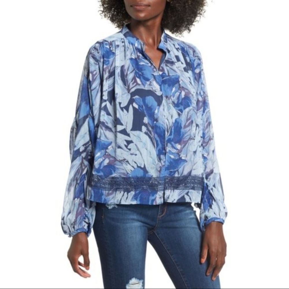 Tularosa Nina peasant blouse small floral